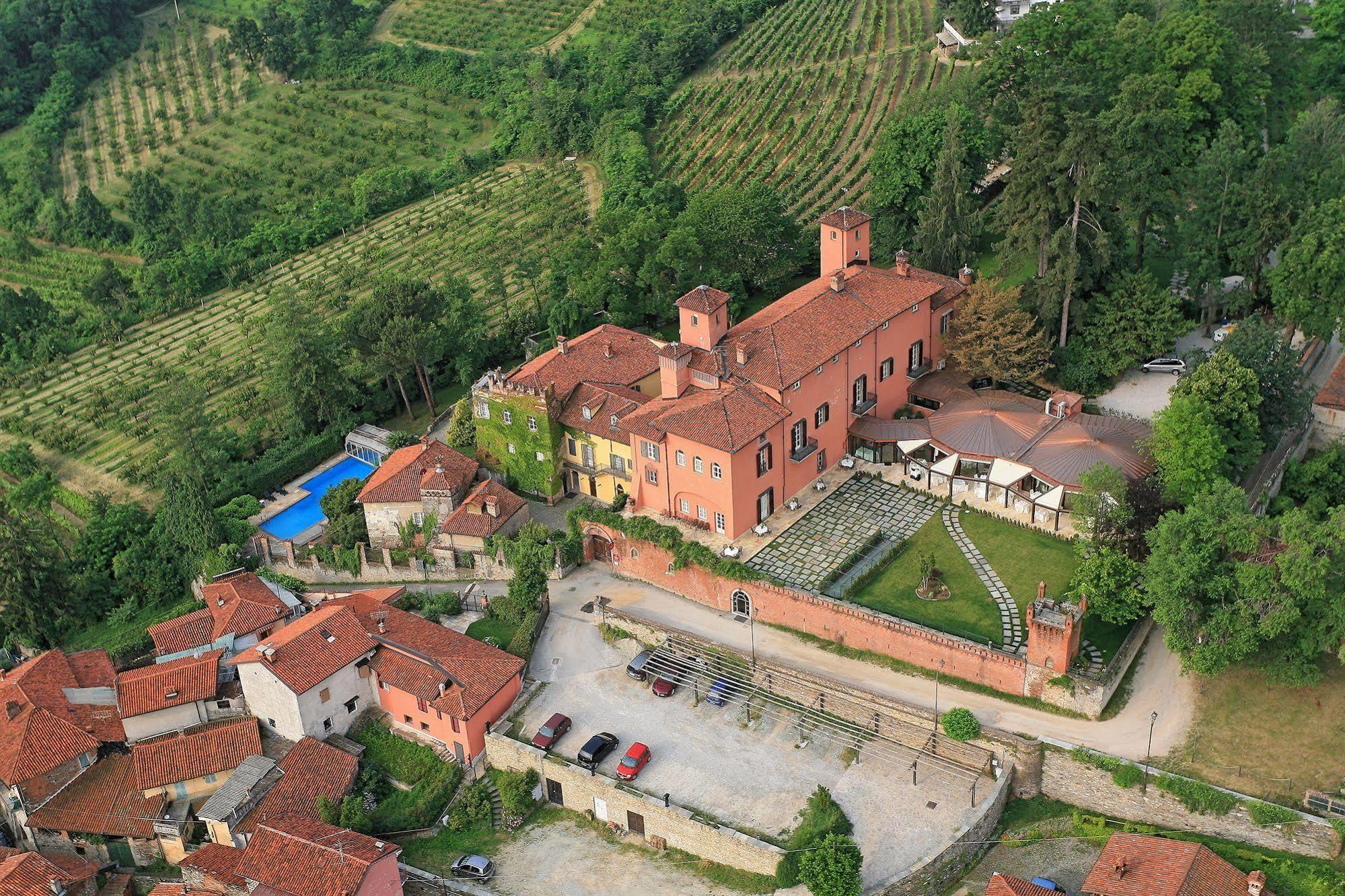 Hotel Castello Rosso Costigliole Saluzzo Exteriér fotografie